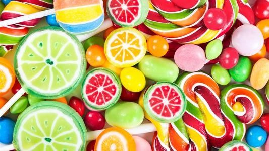 Kompletny w pełni automatyczny sprzęt do produkcji gumowatych niedźwiedzi dostawca